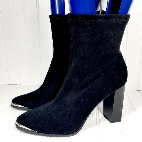 Forever 21 Faux Suede Metal-Toe Booties E311 - Picture 2 of 14